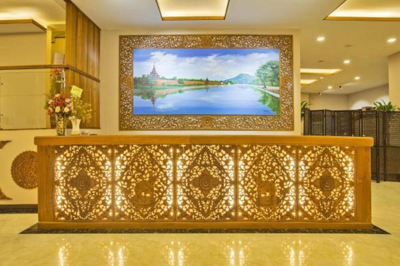 Royal Golden 9 Miles Hotel Янгон Экстерьер фото